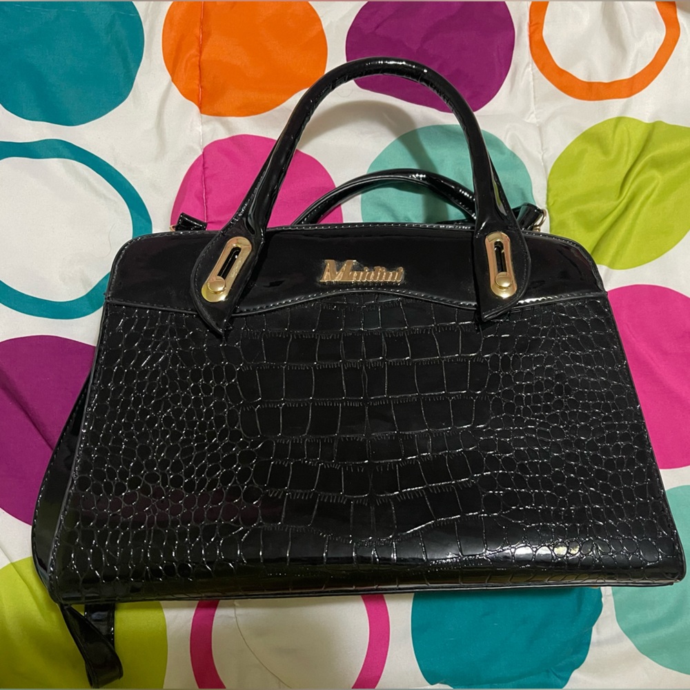 Black purse